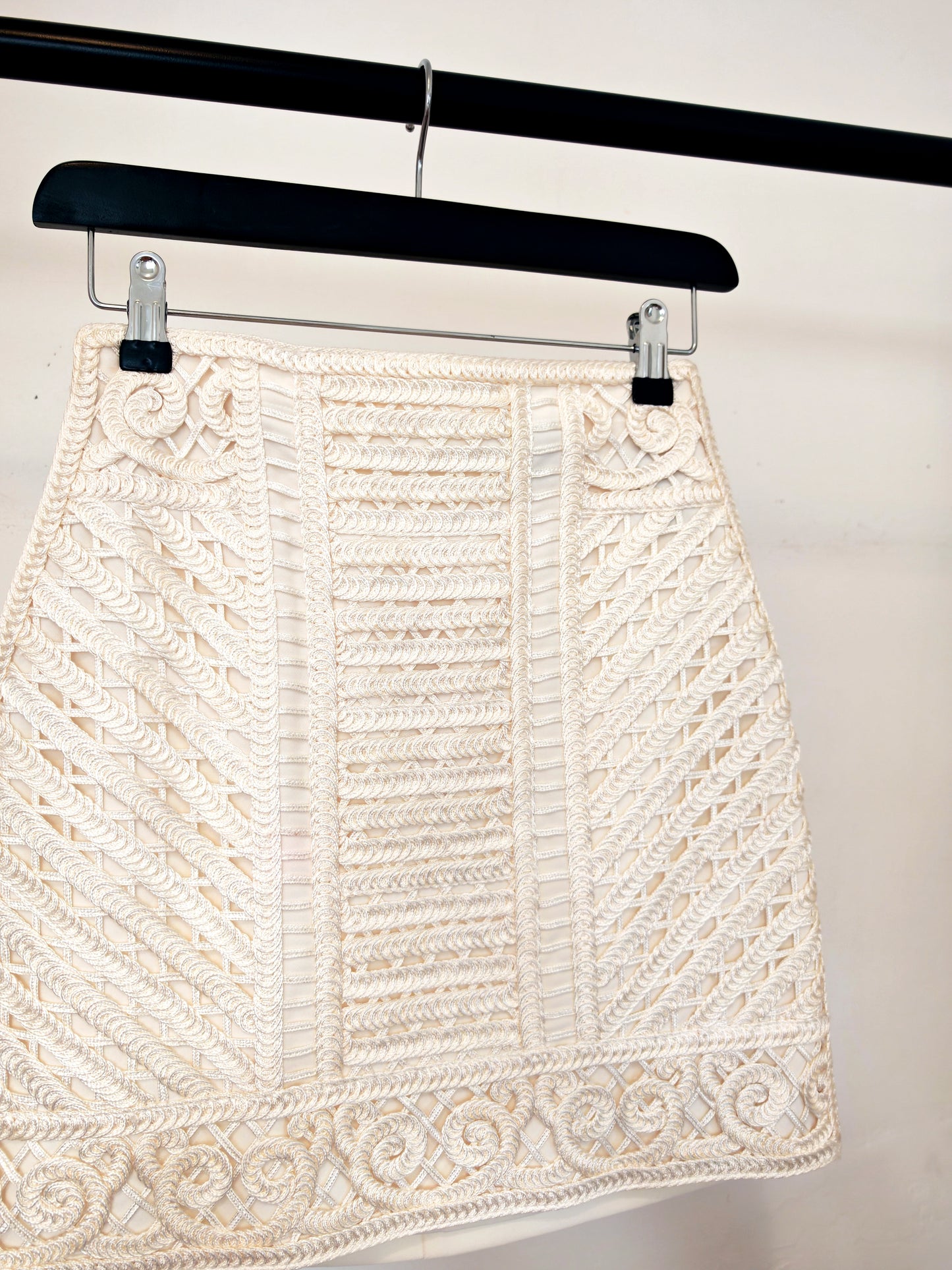 Embroidered High Waisted Mini Skirt